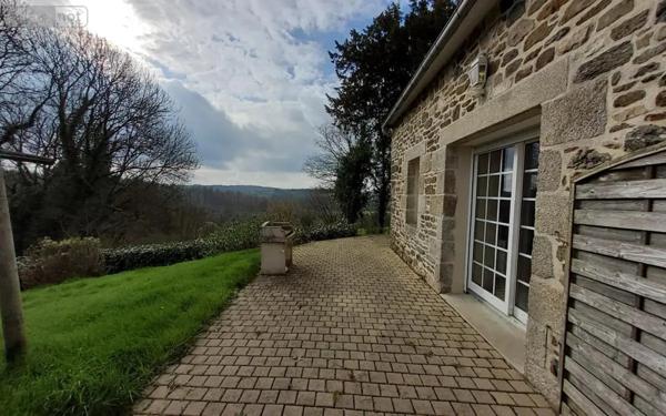 Location - Maison Scrignac 29640 8 pièces 188 m 2 2055 m 2
