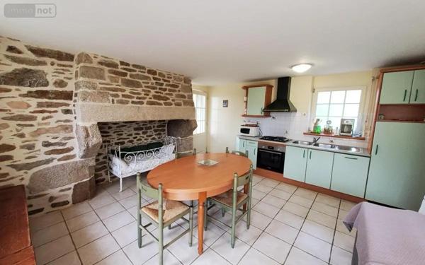 Location - Maison Scrignac 29640 8 pièces 188 m 2 2055 m 2