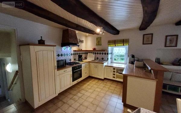 Location - Maison Scrignac 29640 8 pièces 188 m 2 2055 m 2