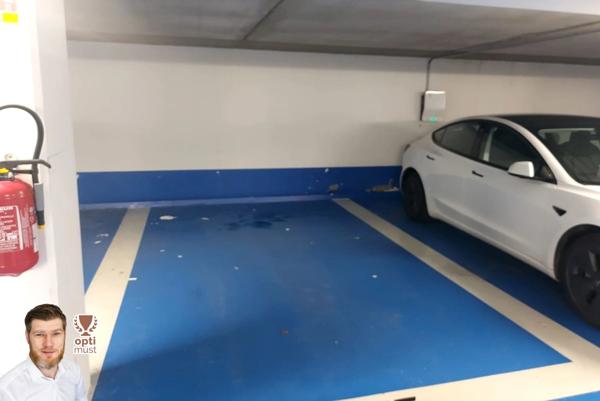 Place de parking Croix de Berny