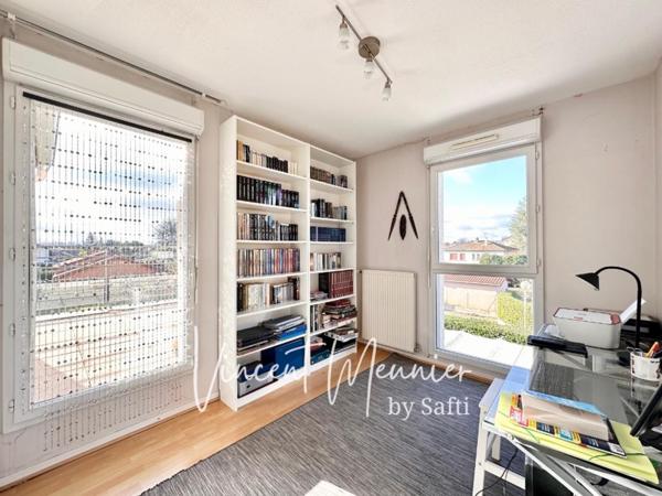 Maison 2008 avec jardin et Garage