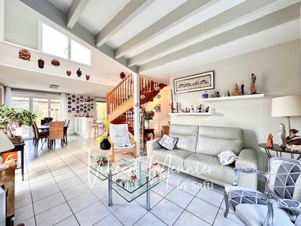 Maison 2008 avec jardin et Garage