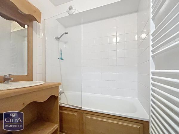 Appartement à vendre 2 pièces 35m² Besse-et-Saint-Anastaise (63610)