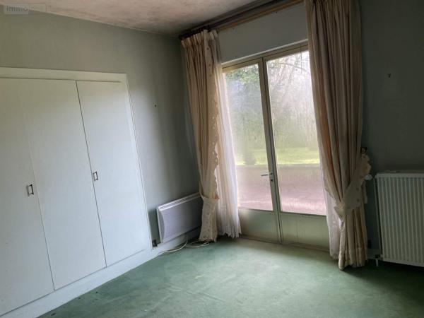 Maison à vendre à Javerlhac et la Chapelle Saint Robert en Dordogne (24300), ref : 077/1491