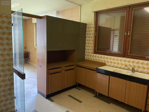 Maison à vendre à Javerlhac et la Chapelle Saint Robert en Dordogne (24300), ref : 077/1491