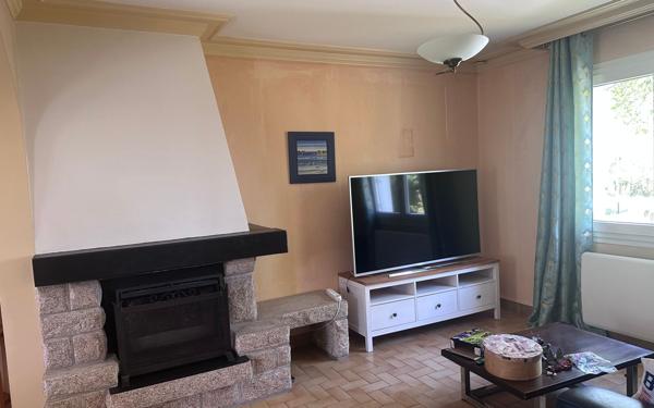 Maison à vendre    4 pièces •  Monterblanc