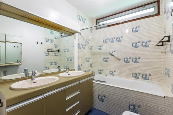 Appartement 4 pièces à vendre à Courbevoie - Coeur Bécon, rare sur le marché !