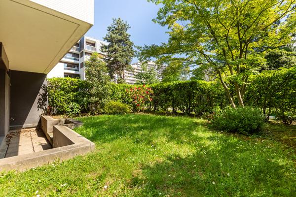Appartement 4 pièces à vendre à Courbevoie - Coeur Bécon, rare sur le marché !