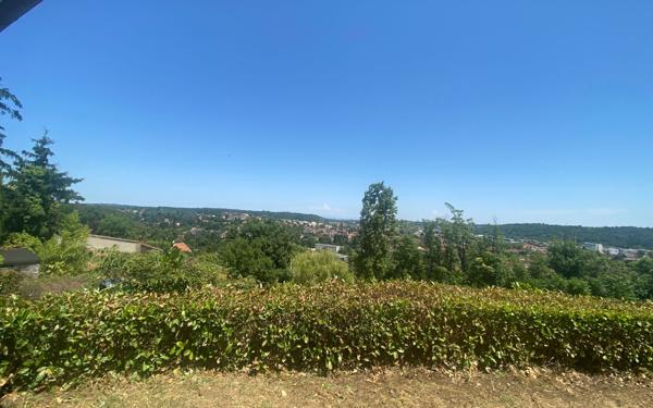 Maison à vendre    7 pièces •  Brignais