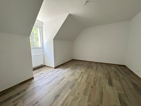 Disponible de Suite - Maison Mettray Neuve - 4 chambres - 136 m2