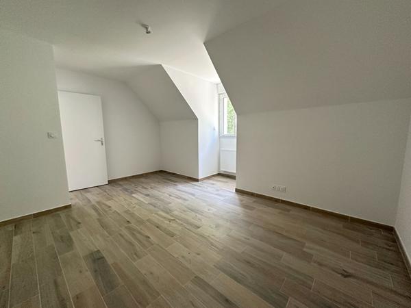 Disponible de Suite - Maison Mettray Neuve - 4 chambres - 136 m2