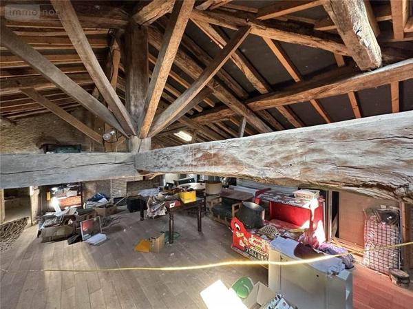 Maison à vendre à Busset dans l'Allier (03270), ref : 2023/783-03020