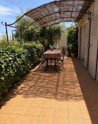 Maison avec vue sur le Luberon - Cadenet