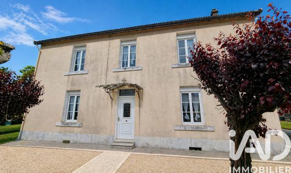 Maison à vendre 6 pièces 163 m² Paizay-Naudouin-Embourie