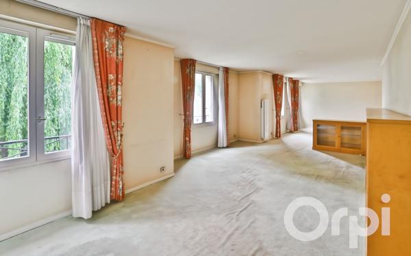 Appartement à vendre    5 pièces • 187 m2 Gisors