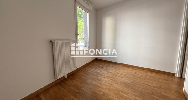 Location Appartement 3 pièces 50 m² - Saint-germain-en-laye 78100