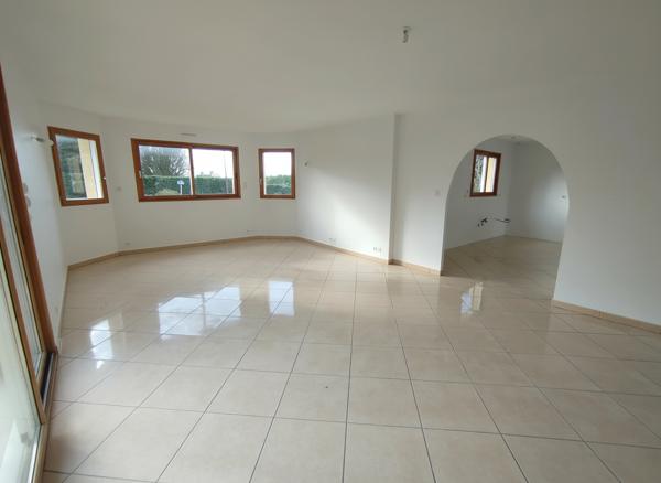 A vendre maison  T5 de 102 m² à Landivisiau