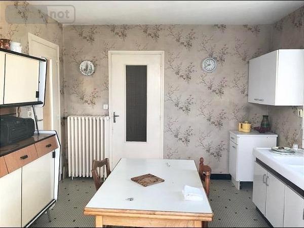 Maison à vendre à Rochefort en Charente-Maritime (17300), ref : MAN