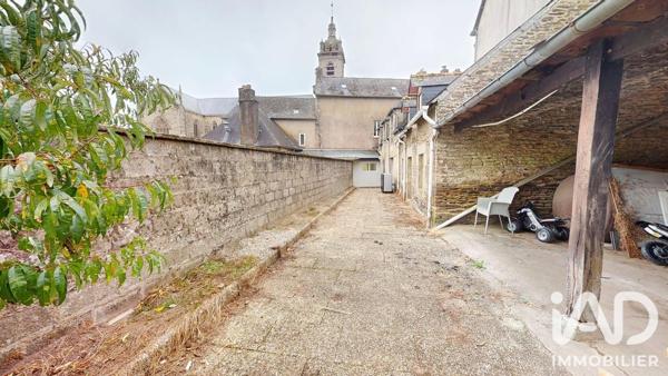 Immeuble à vendre 350 m² Châteauneuf-du-Faou