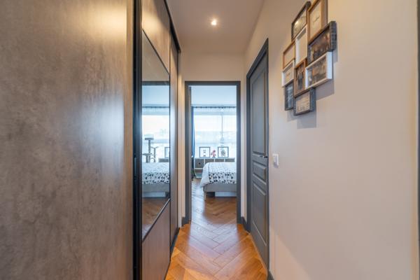 Appartement
         3 pièces
        - 77 m² Exclusivité 485 000 € *