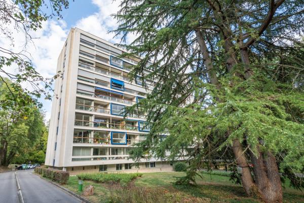 Appartement
         3 pièces
        - 77 m² Exclusivité 485 000 € *