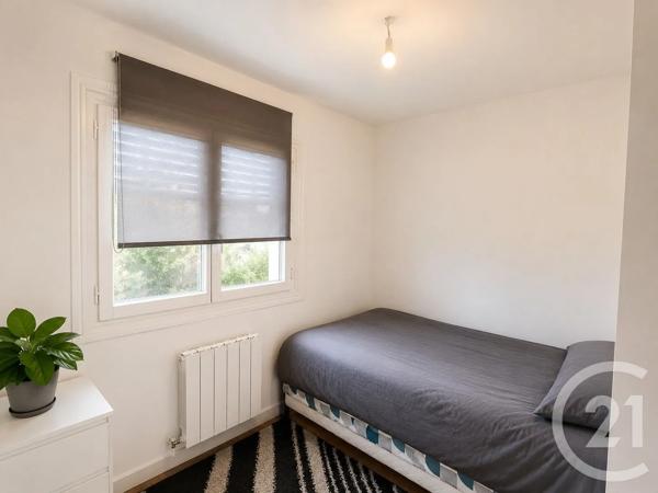 Appartement Studio à vendre  1 pièce - 29,77 m 2   LIVRY GARGAN  - 93