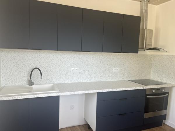 Appartement à louer |  Frontignan |  5 pièces | 96 m²