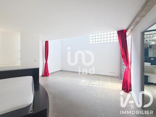 Location appartement 2 pièces 90 m² Marseille 1