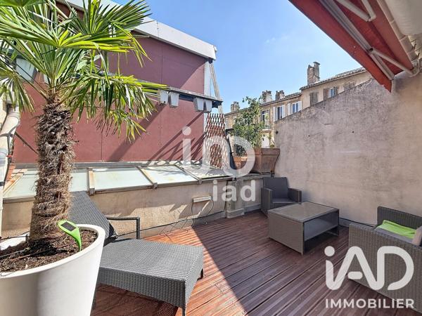 Location appartement 2 pièces 90 m² Marseille 1