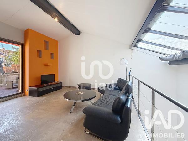 Location appartement 2 pièces 90 m² Marseille 1
