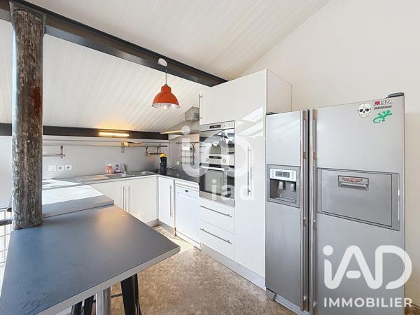 Location appartement 2 pièces 90 m² Marseille 1