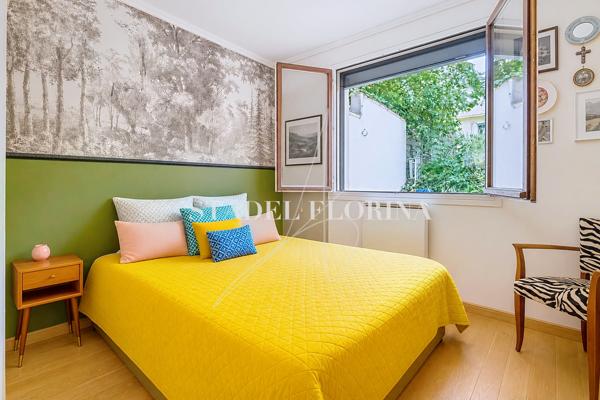 Maison
         6 pièces
        - 132 m² Exclusivité 520 000 € *