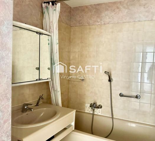 T2 avec VUE IMPRENABLE - TERRASSE & PARKING - PROCHE MER, PORT...