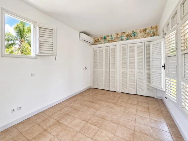 A vendre - LE DIAMANT – Quartier Ravine Gens Bois - Maison individuelle de type 4 avec vue exceptionnelle et fort potentiel d’aménagement