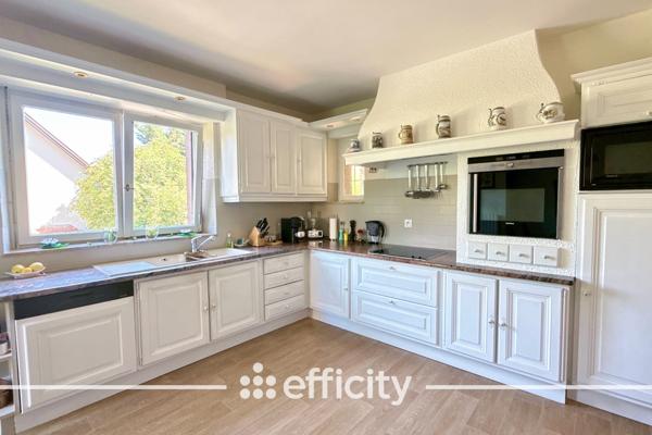 Maison 8 pièces - 216 m² Exclusivité efficity