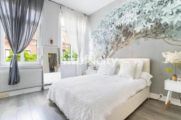 Maison 8 pièces - 230 m² Exclusivité efficity