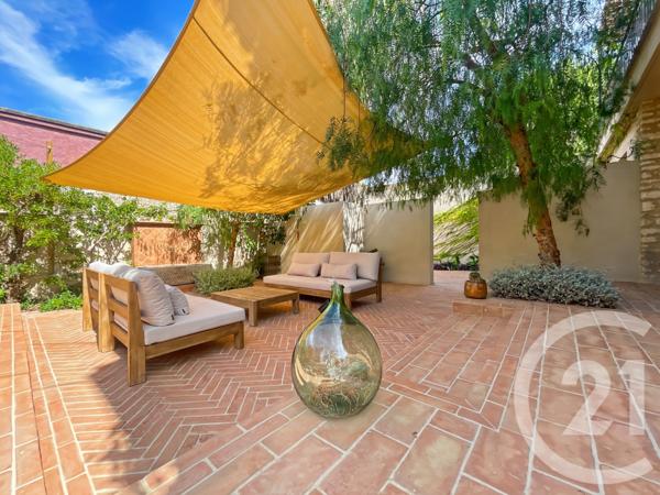 Maison à vendre  7 pièces - 285,47 m2 ST FLORENT - 202