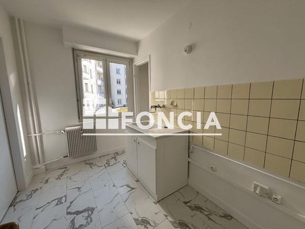 Location Appartement 2 pièces 49.38 m² - 8 RUE FRIESE Strasbourg 67000