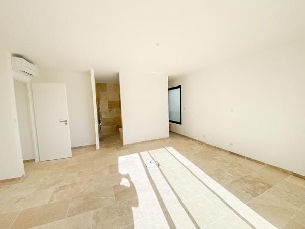 maison à vendre  4 pièces - 159 m2 LA CROIX VALMER - 83