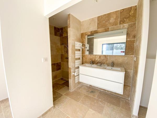 maison à vendre  4 pièces - 159 m2 LA CROIX VALMER - 83