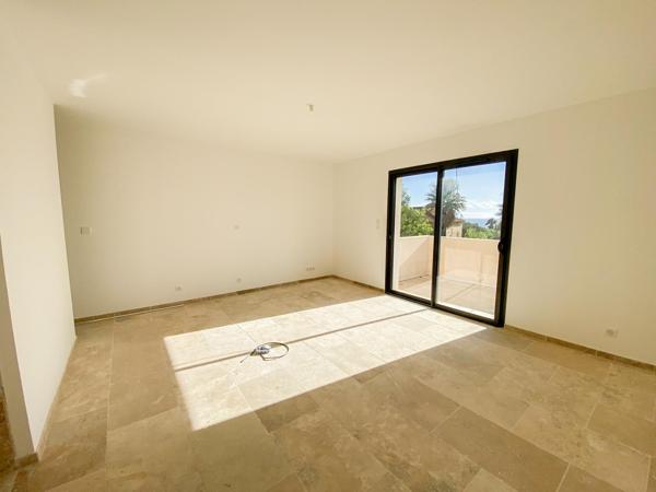 maison à vendre  4 pièces - 159 m2 LA CROIX VALMER - 83