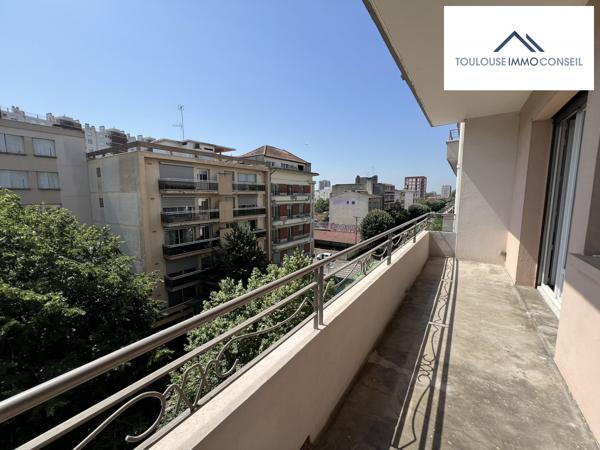 T4 avec balcon- en cours de rénovation