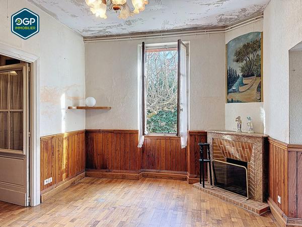Maison 8 pièces de 147m² à rénover, fort potentiel !