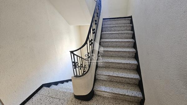 A vendre - Perpignan - Appartement - 3 chambres - Exterieur - Garage 