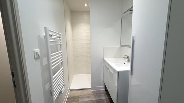 Appartement 3 pièce(s) 2 chambre(s) 76 m²