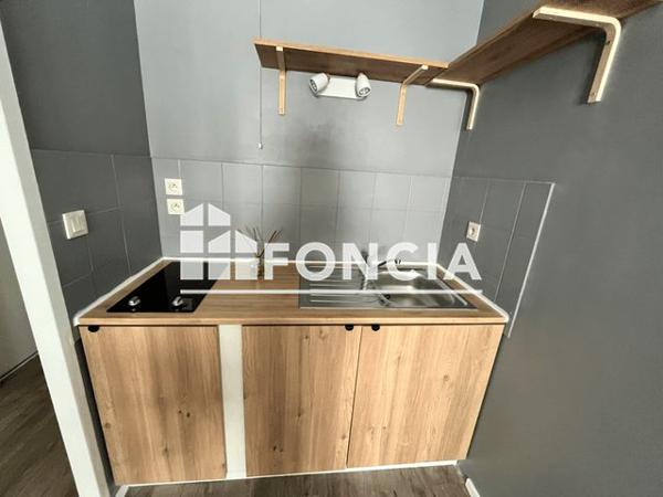 Location Studio 20.9 m² - 2 RUE DESNOS La Riche 37520