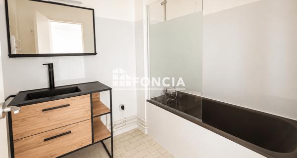 À vendre Appartement 2 pièces 50 m² - Villefranche-sur-saône 69400