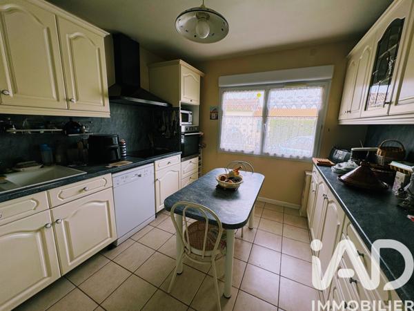 Maison à vendre 6 pièces 110 m² Saint-Pierre-d'Oléron