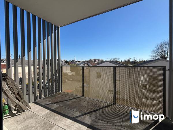 T4 avec terrasses et parkings