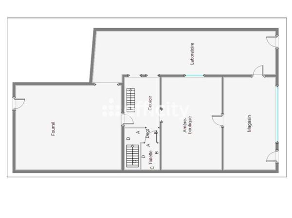 Immeuble
        
        - 180 m² 118 000 € *